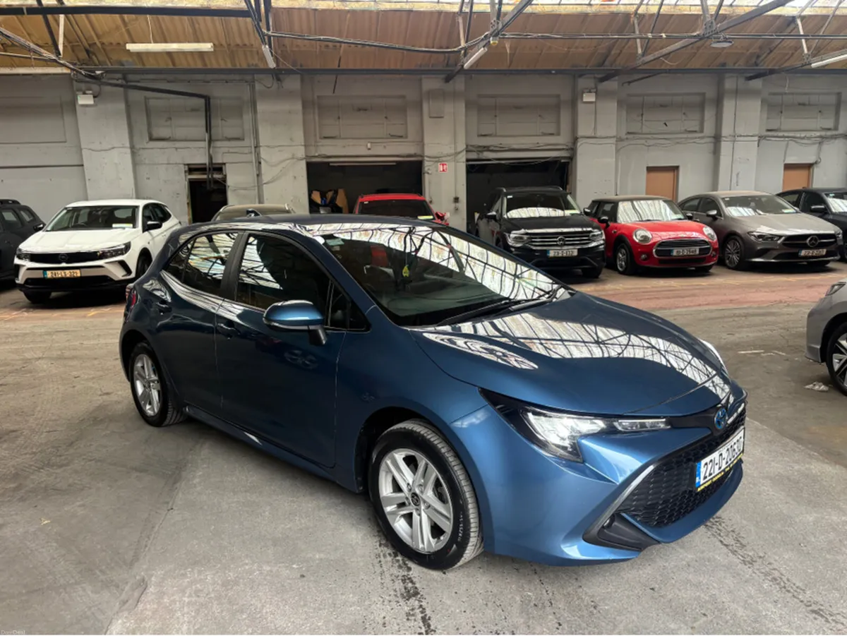 Toyota Corolla LUNA H/B 4DR AUTO HYBRID - Image 1