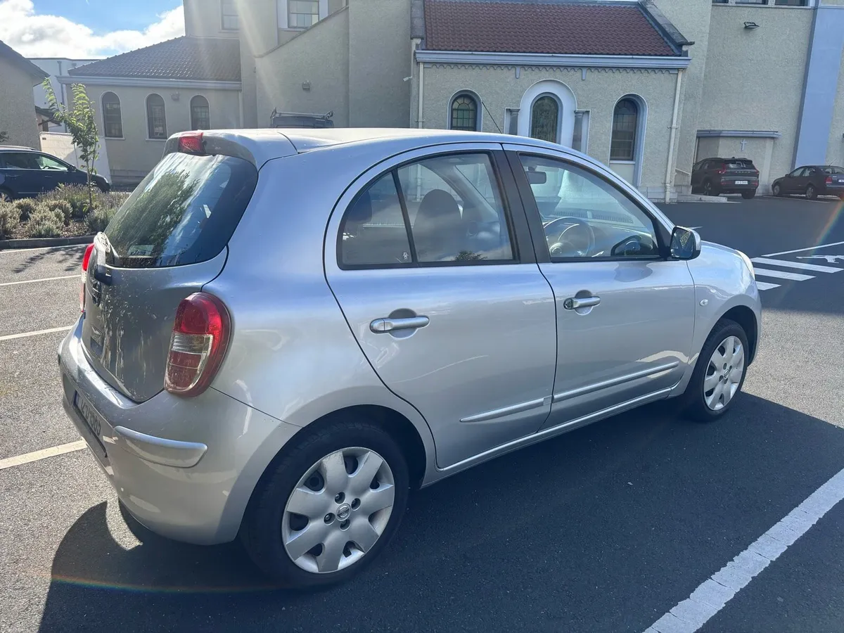 Nissian micra auto - Image 5