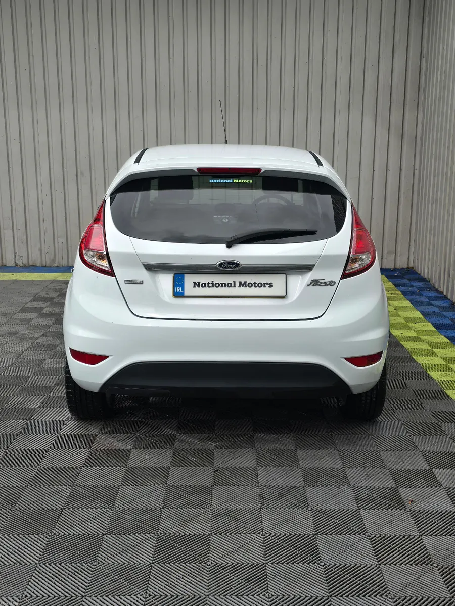 2014 Ford Fiesta TITANIUM 1.0 PETROL - Image 5
