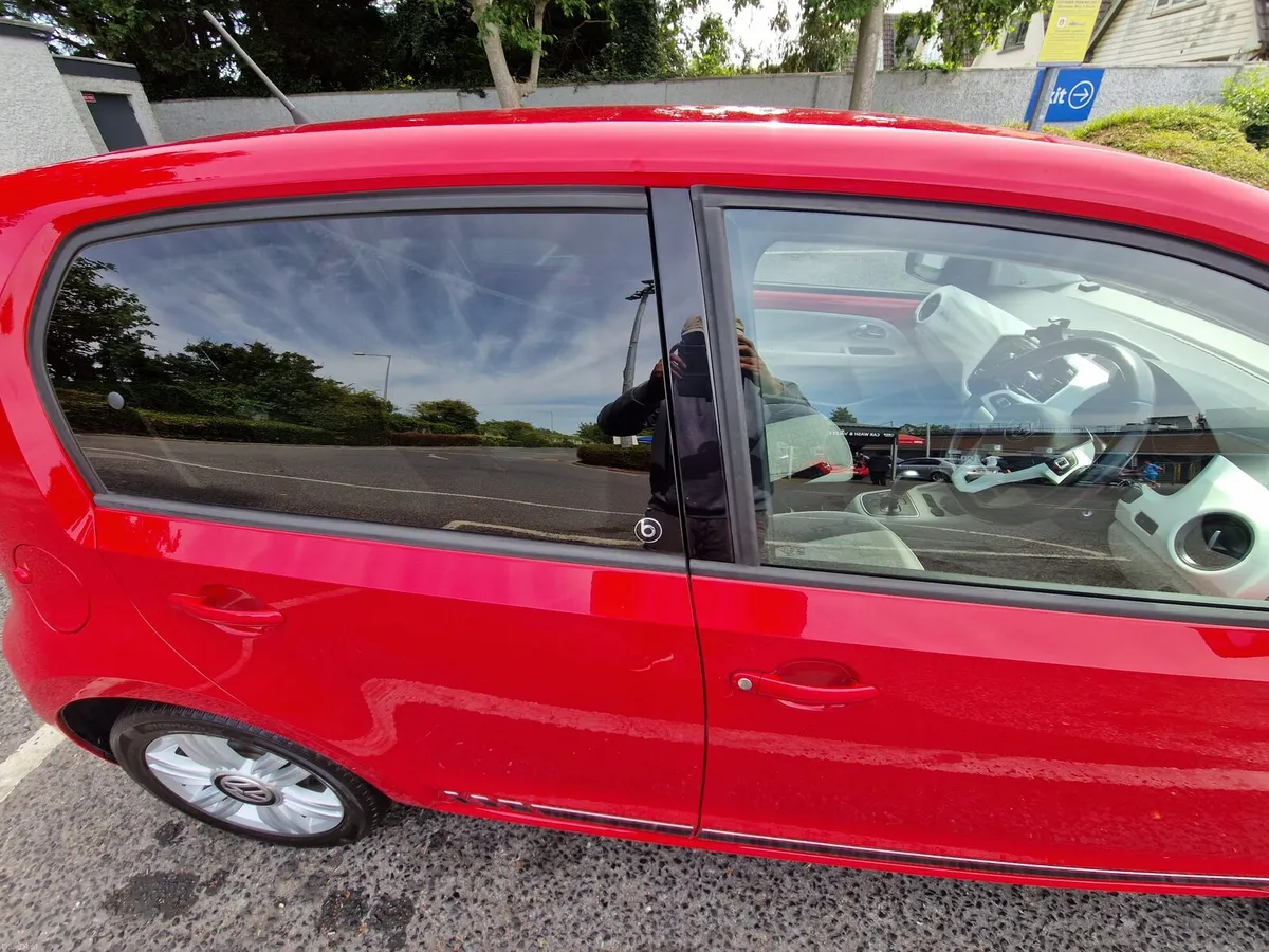 Car for sale - Image 2