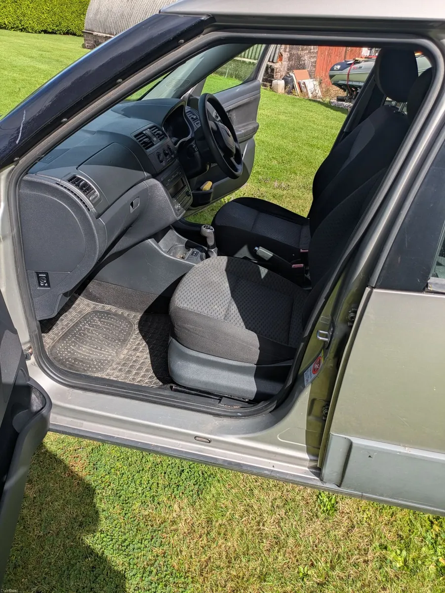 Skoda Roomster 2012 - Image 5