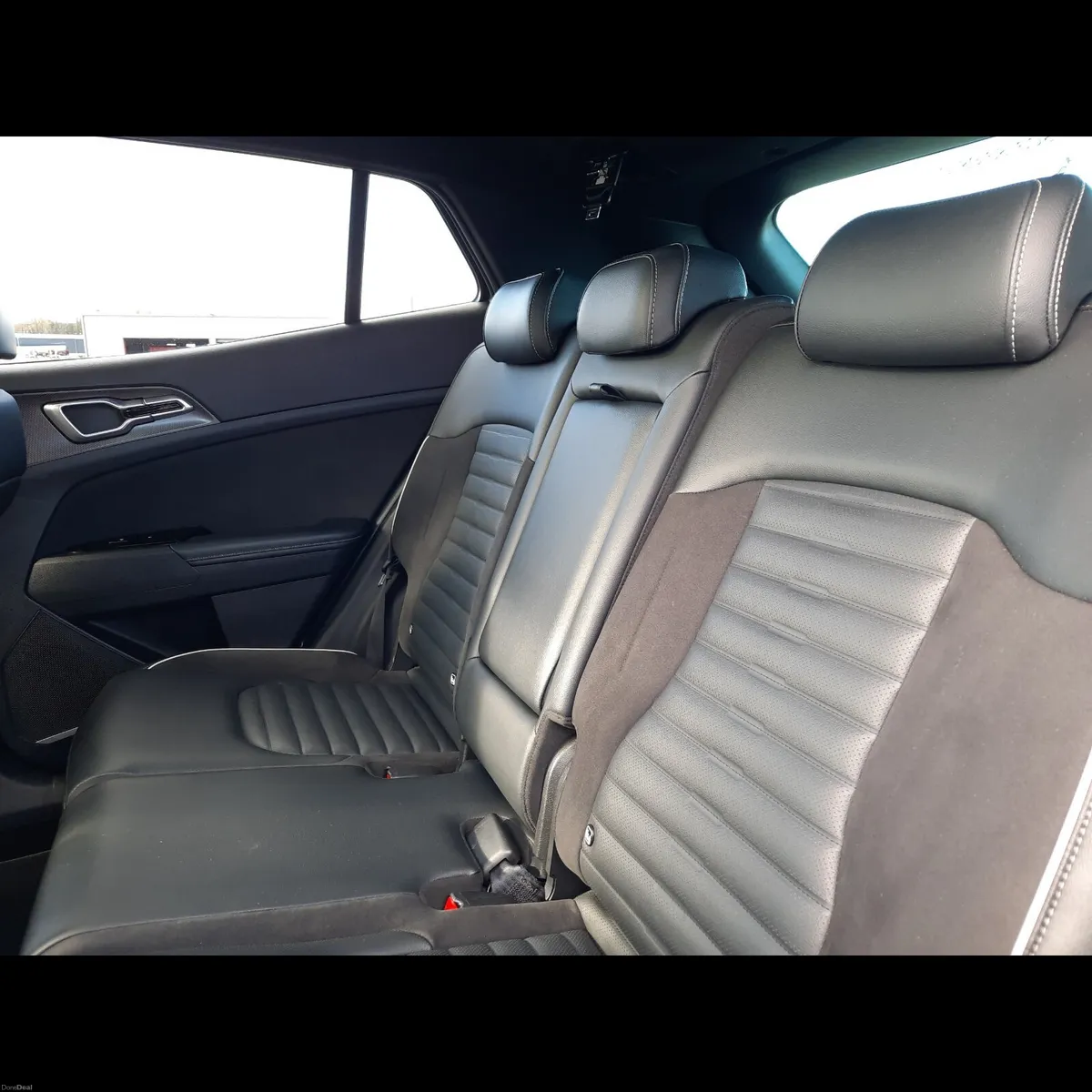 Kia Sportage 2023 - Image 6