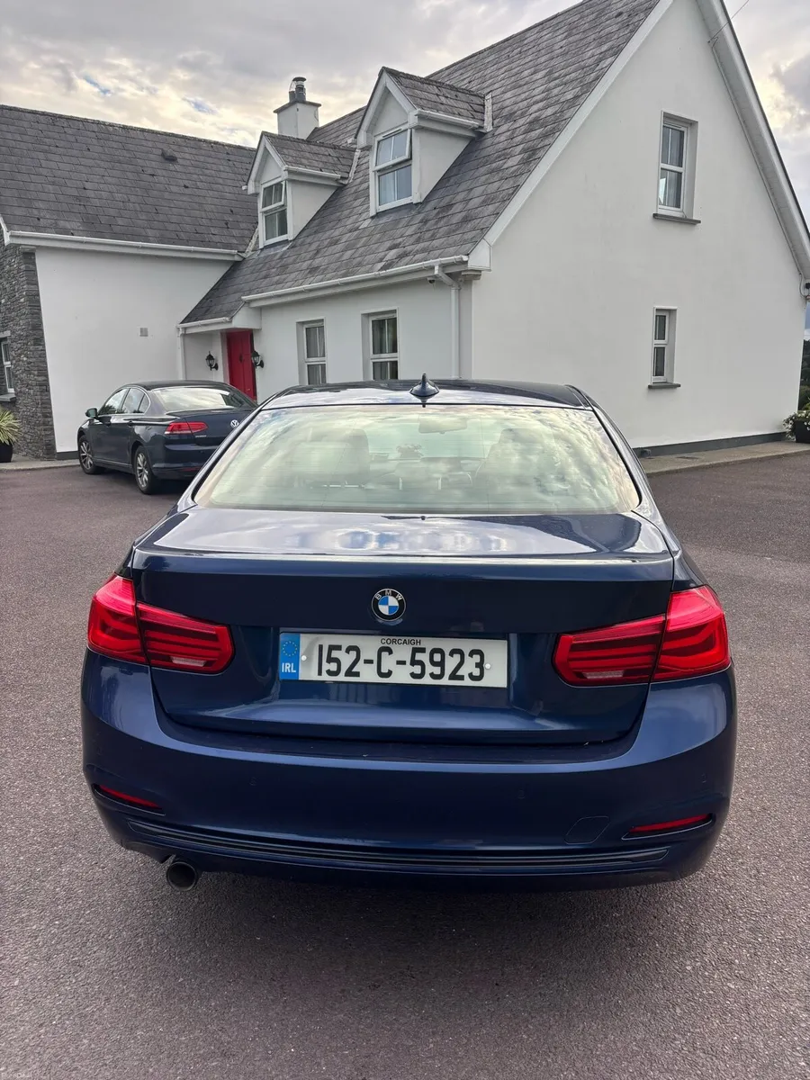 2015 BMW 3 series only 166kms - Image 4