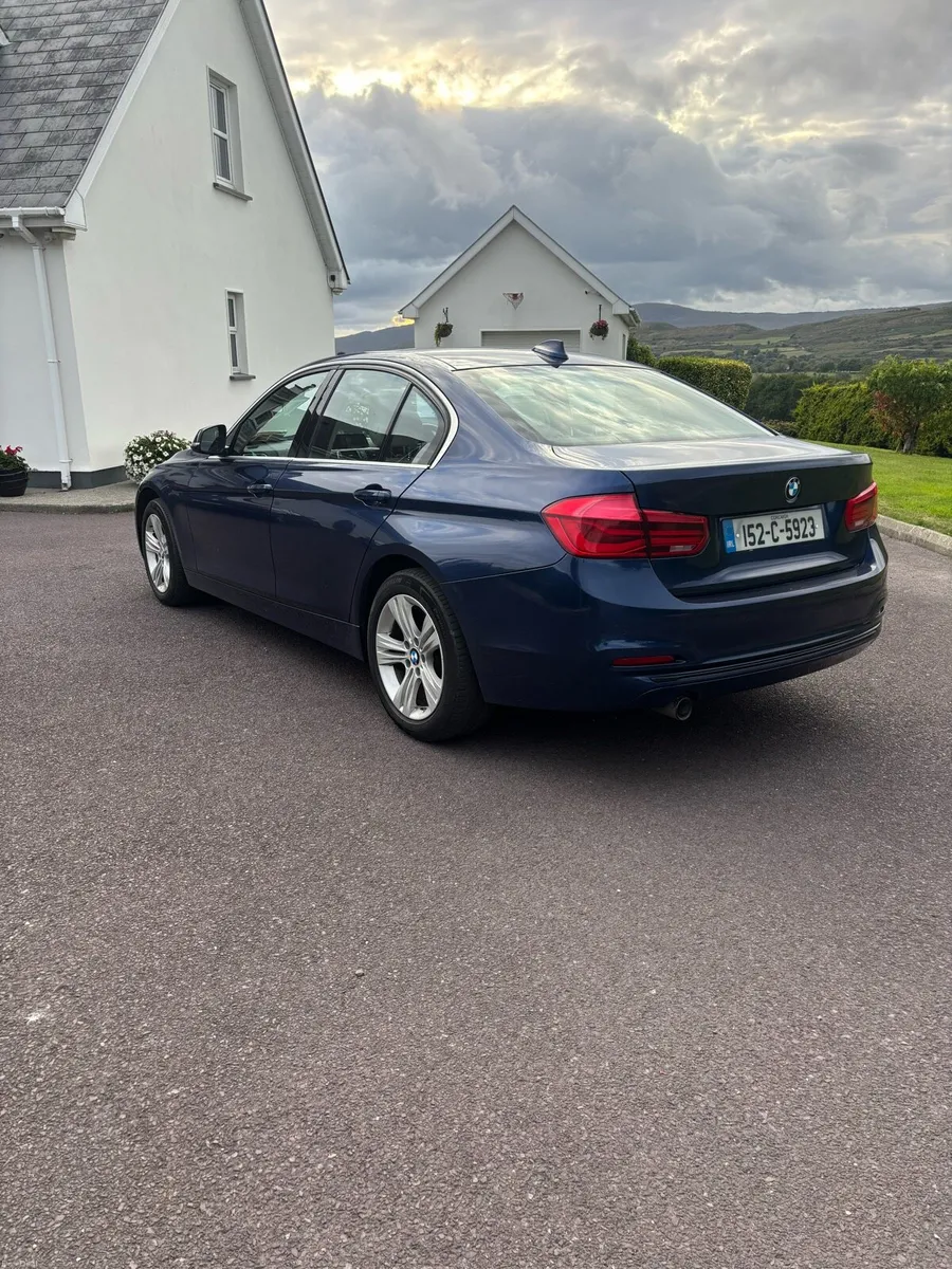 2015 BMW 3 series only 166kms - Image 5