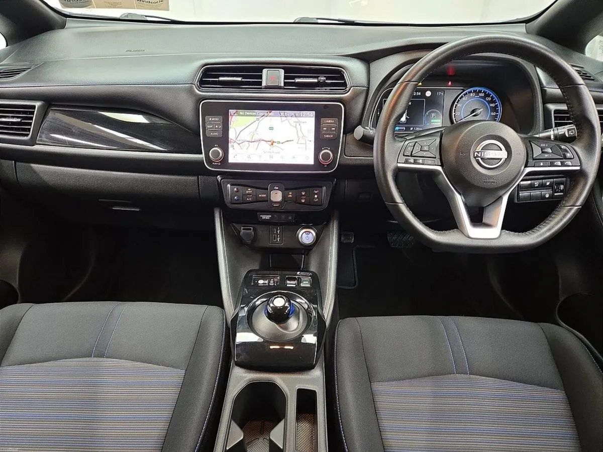 Nissan Leaf Leaf SV Premium 40 kWh - Image 3