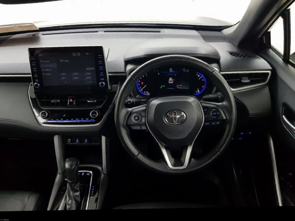 Toyota Corolla Cross Cross Petrol/Hybrid Auto - Image 3