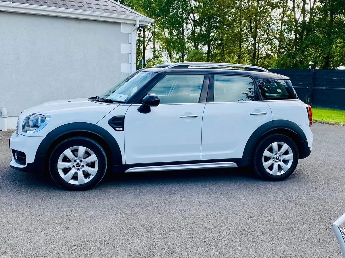 Mini Countryman - Image 5