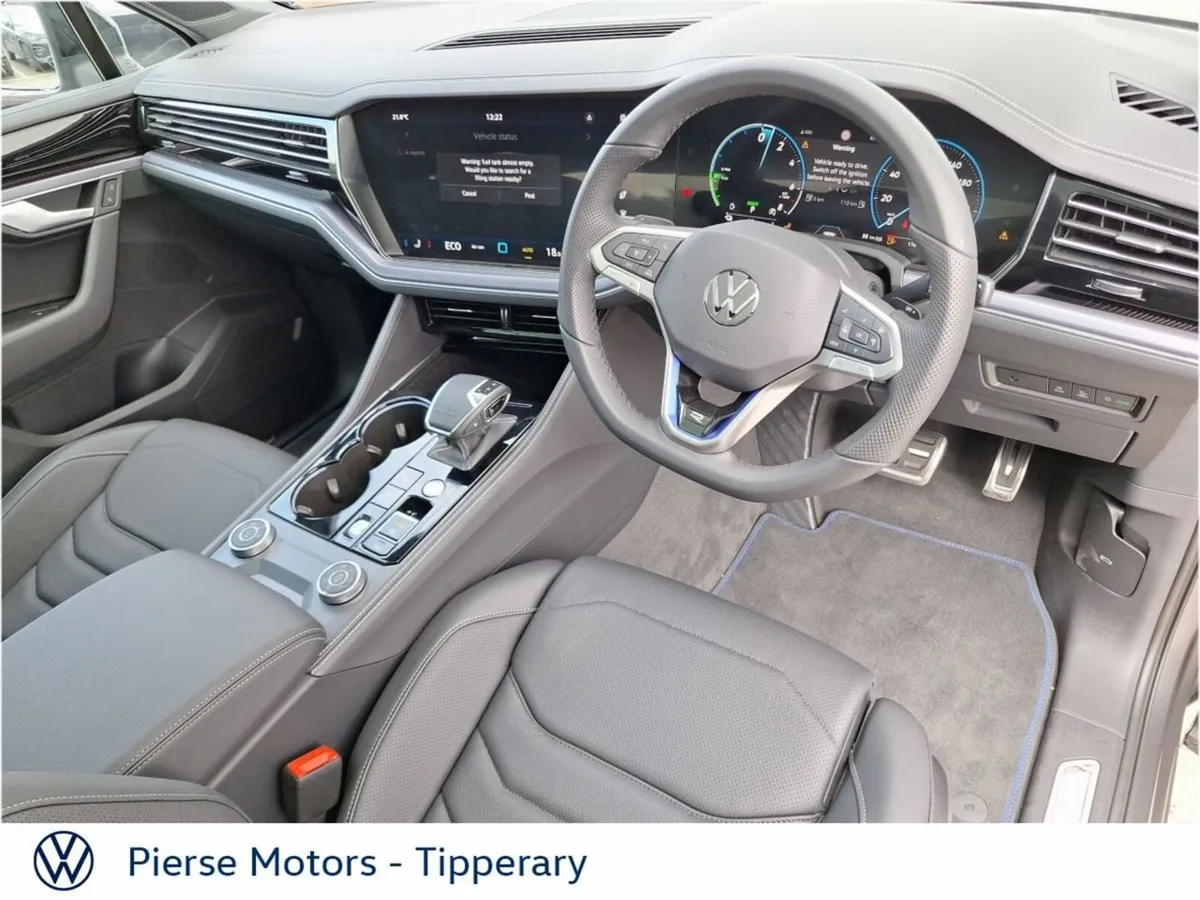 Volkswagen Touareg 3.0 TSI PHEV 462HP R - Image 2