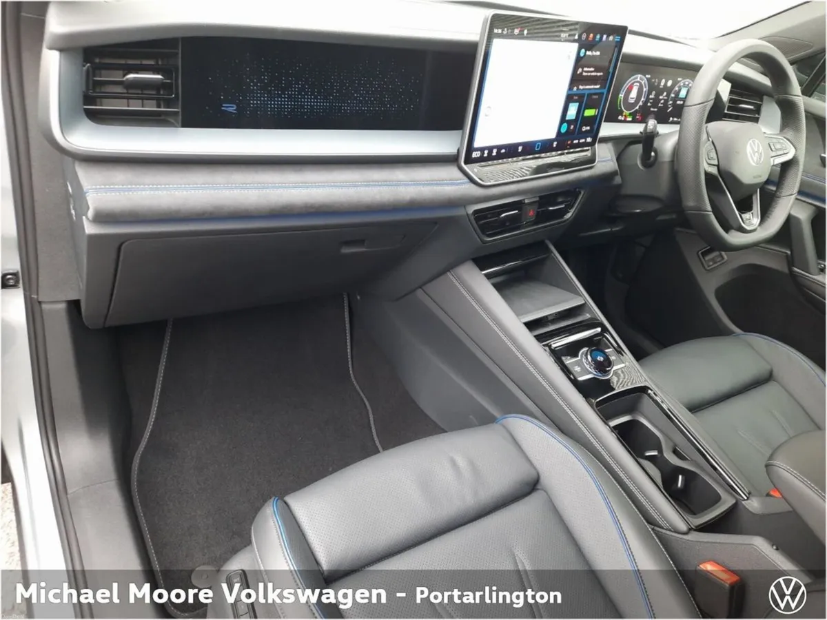 Volkswagen Tayron RL75 1.5 eHYBRID 204HP - Image 4