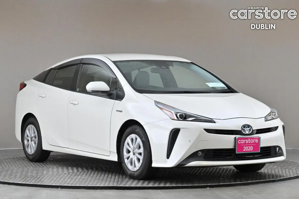 Toyota Prius 1.8 HYBRID **BI-TONE INTERIOR**REVERS - Image 1
