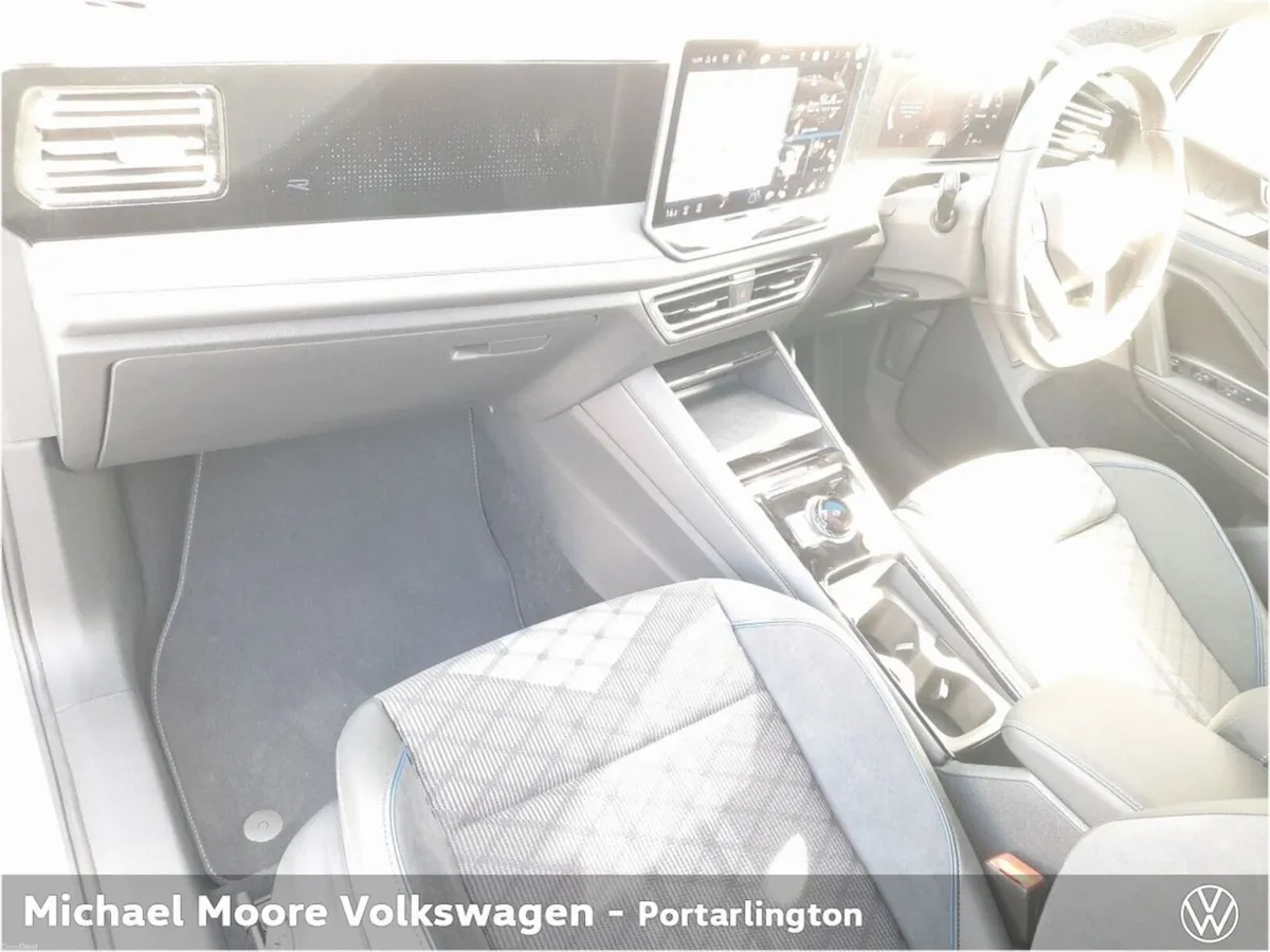 Volkswagen Tiguan R-LINE 2.0TDI 150HP DSG - Image 4