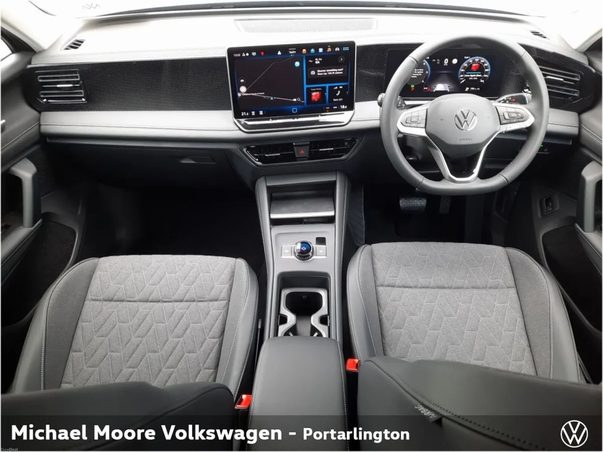 Volkswagen Tiguan TIGUAN  EDITION 75 - Image 2
