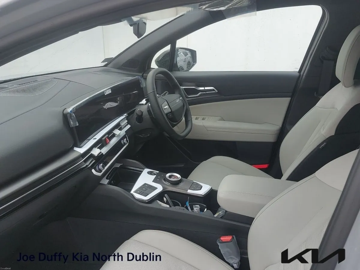 Kia Sportage DEMO 262 Black Edition PLUG IN HYBRID - Image 6