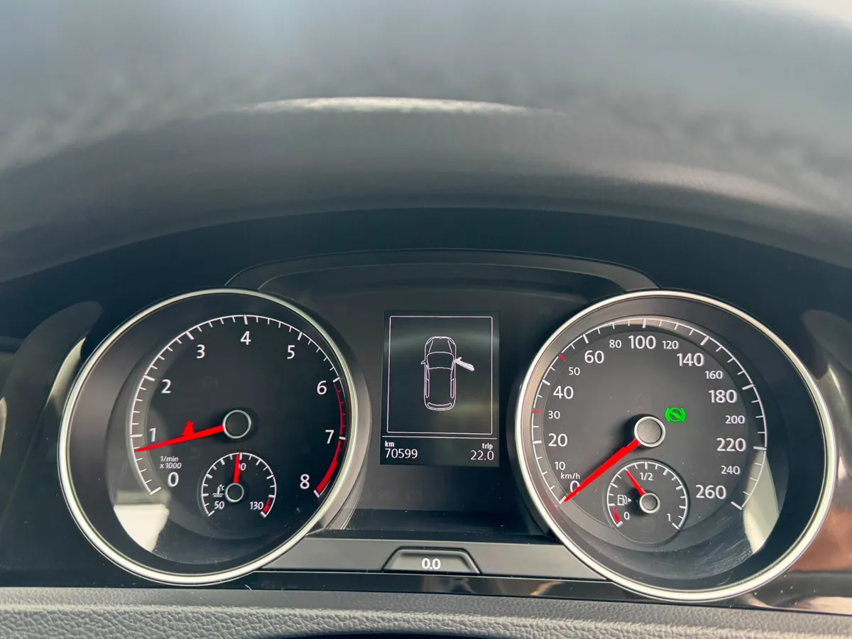 Vw Golf 2015 1.4 Highline 70K KM - Image 6