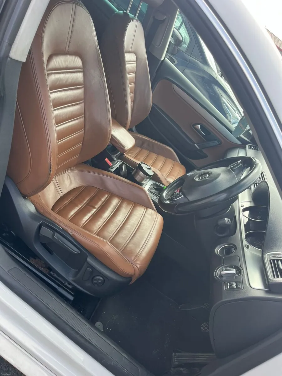 Volkswagen Passat 2011 cc - Image 3