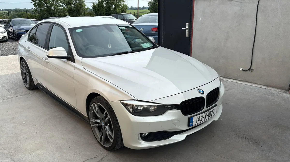 BMW 320d - Image 2