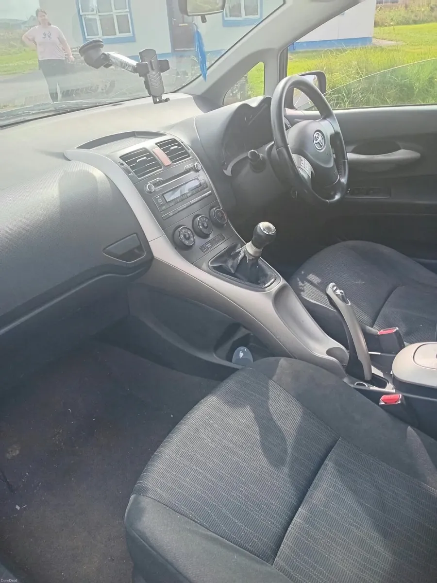 Toyota Auris 2008 - Image 4