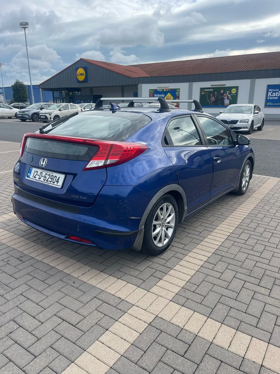 Honda Civic - Image 5