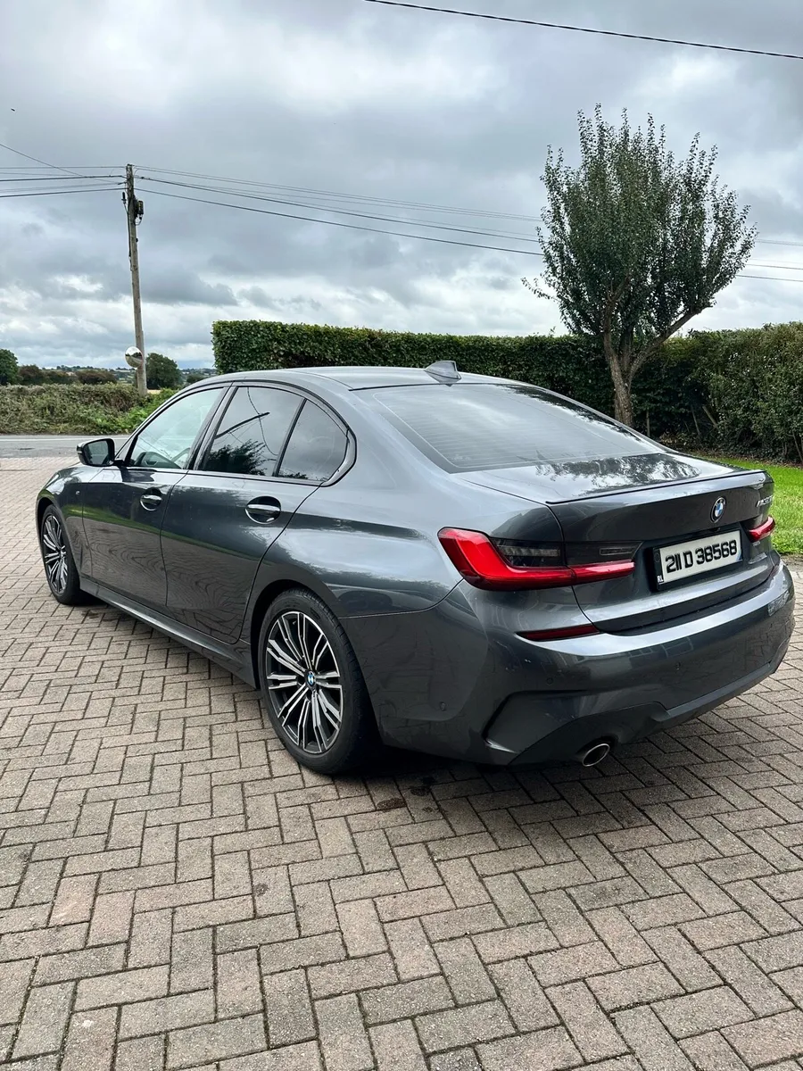 BMW 3 series 320 D M Sport - Image 2