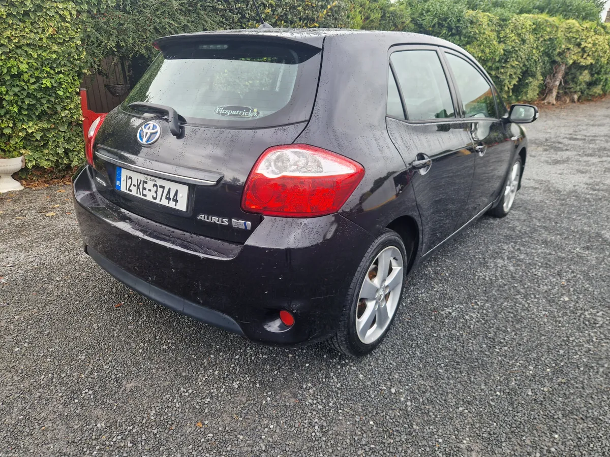 Toyota Auris T4 HYBRID 2012 - Image 4