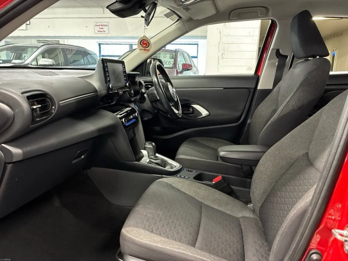 Toyota Yaris Cross LUNA 4DR AUTO - Image 6