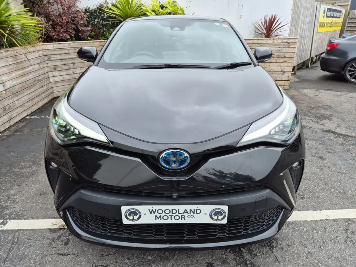 Toyota C-HR 1.8 HYBRID / SOL NERO WITH SAFETEY PAC - Image 4