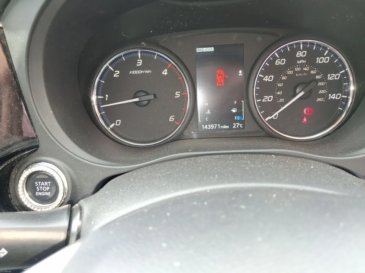 Mitsubishi Outlander 2013 - Image 1