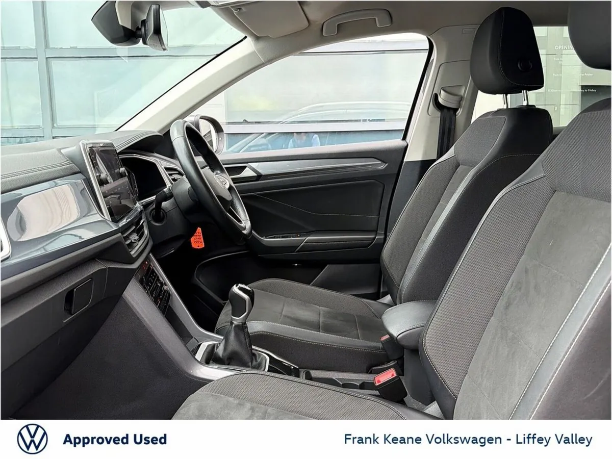 Volkswagen T-Roc STYLE 1.0 TSI 110HP *INDIUM GREY - Image 4