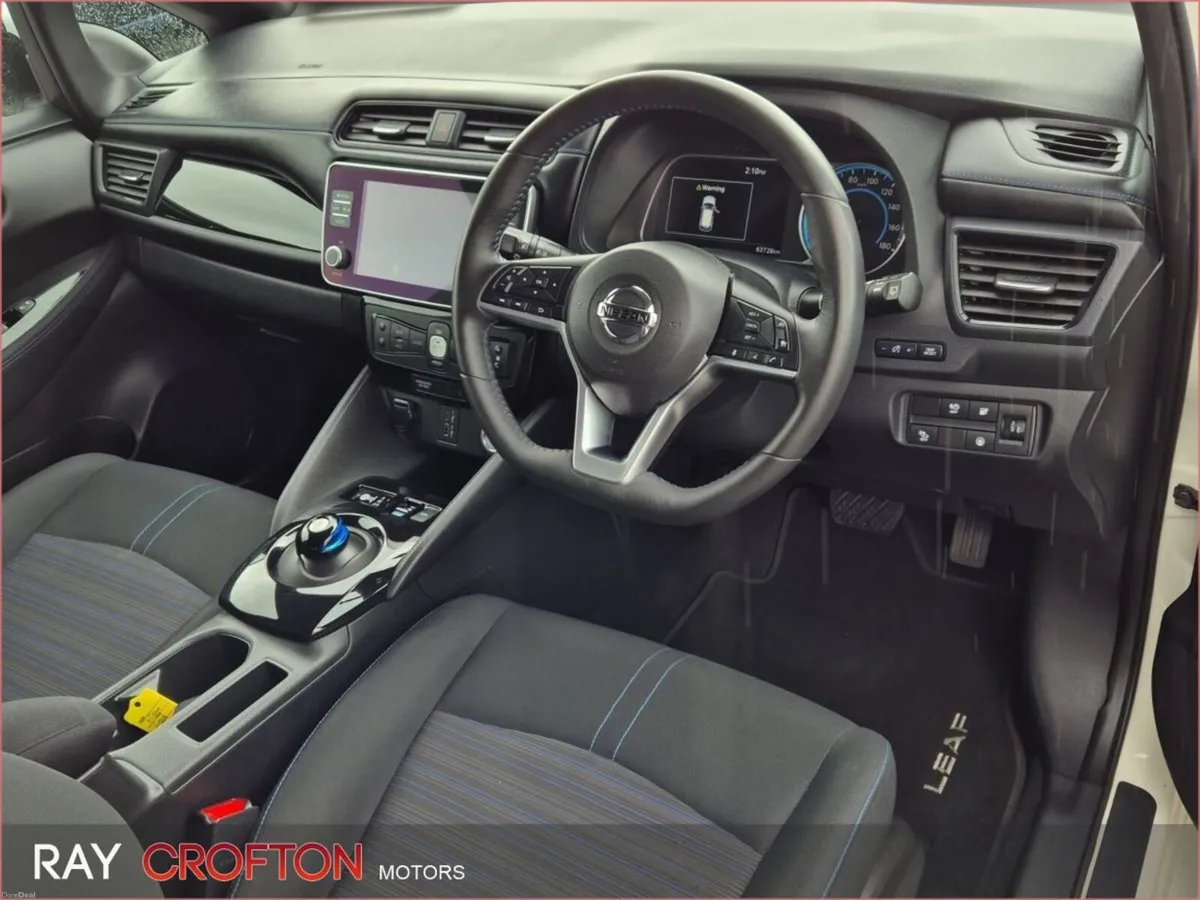 Nissan Leaf Leaf SV Premium 40 kWh - Image 2