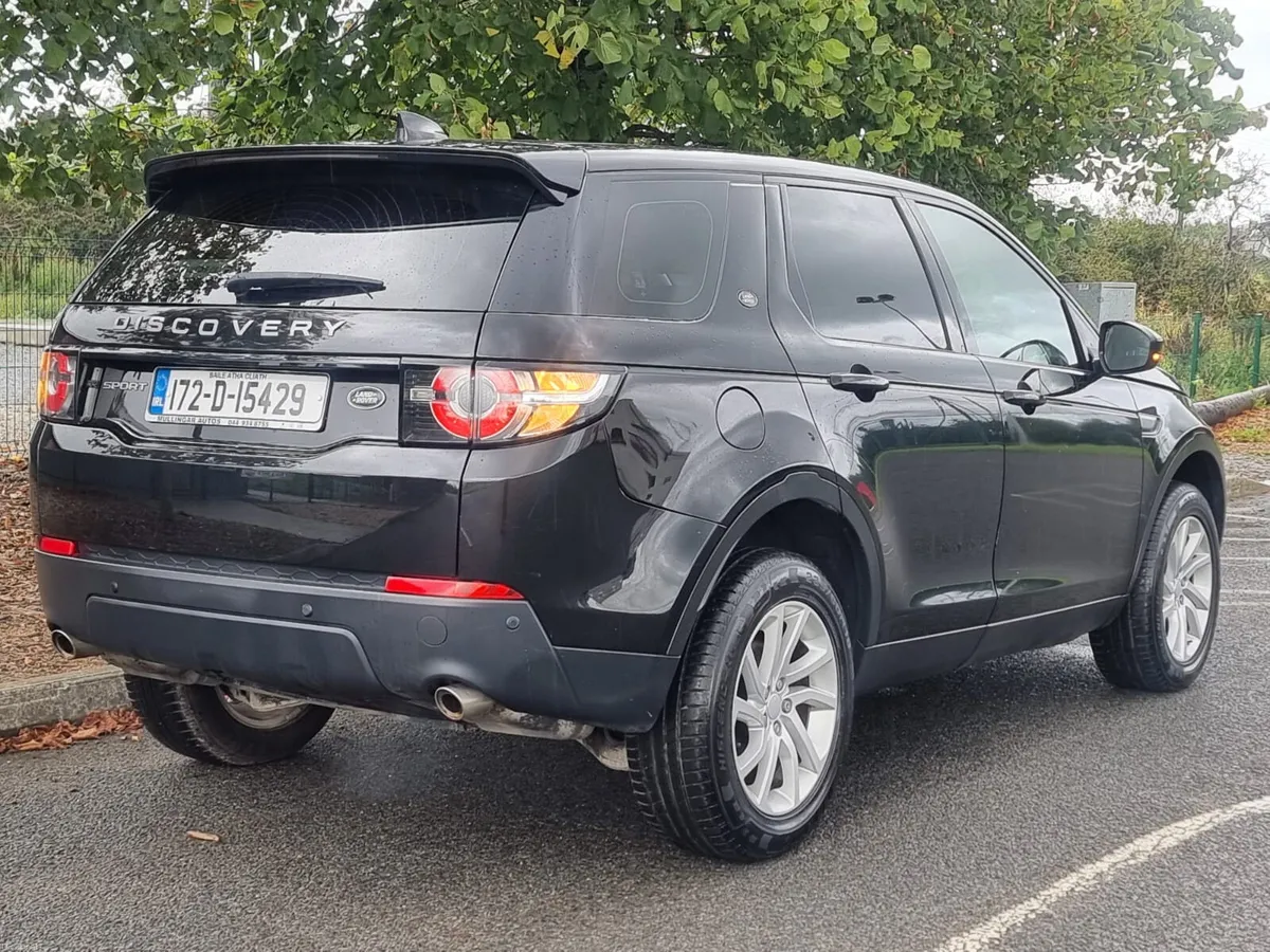2017 LANDROVER Discovery Sport 7 SEATS €12,900 - Image 4