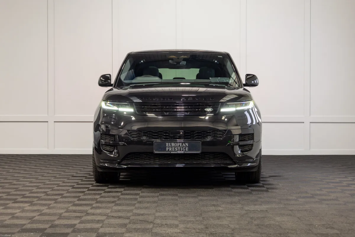 2024 Range Rover Sport P460e Dynamic SE *Pan Roof - Image 2