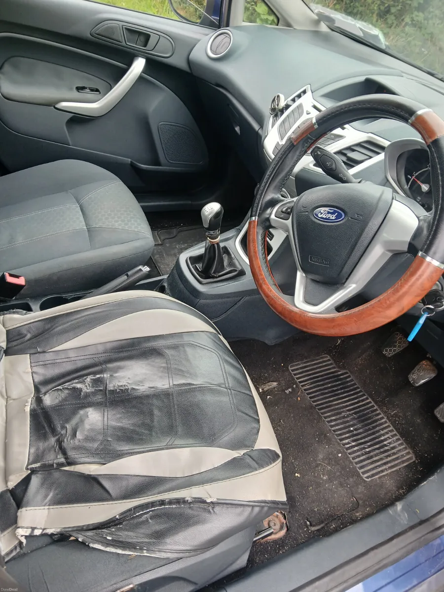 2010 Ford Fiesta 1.4 tdci Taxed & Tested - Image 6