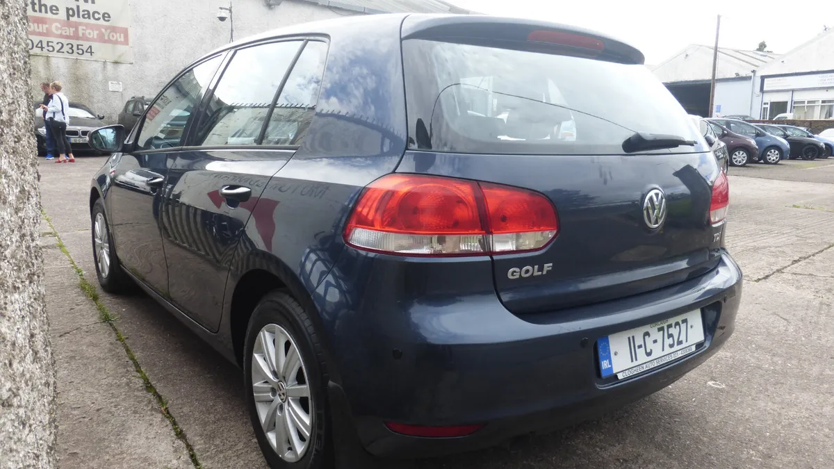 Volkswagen Golf 2011 - Image 4