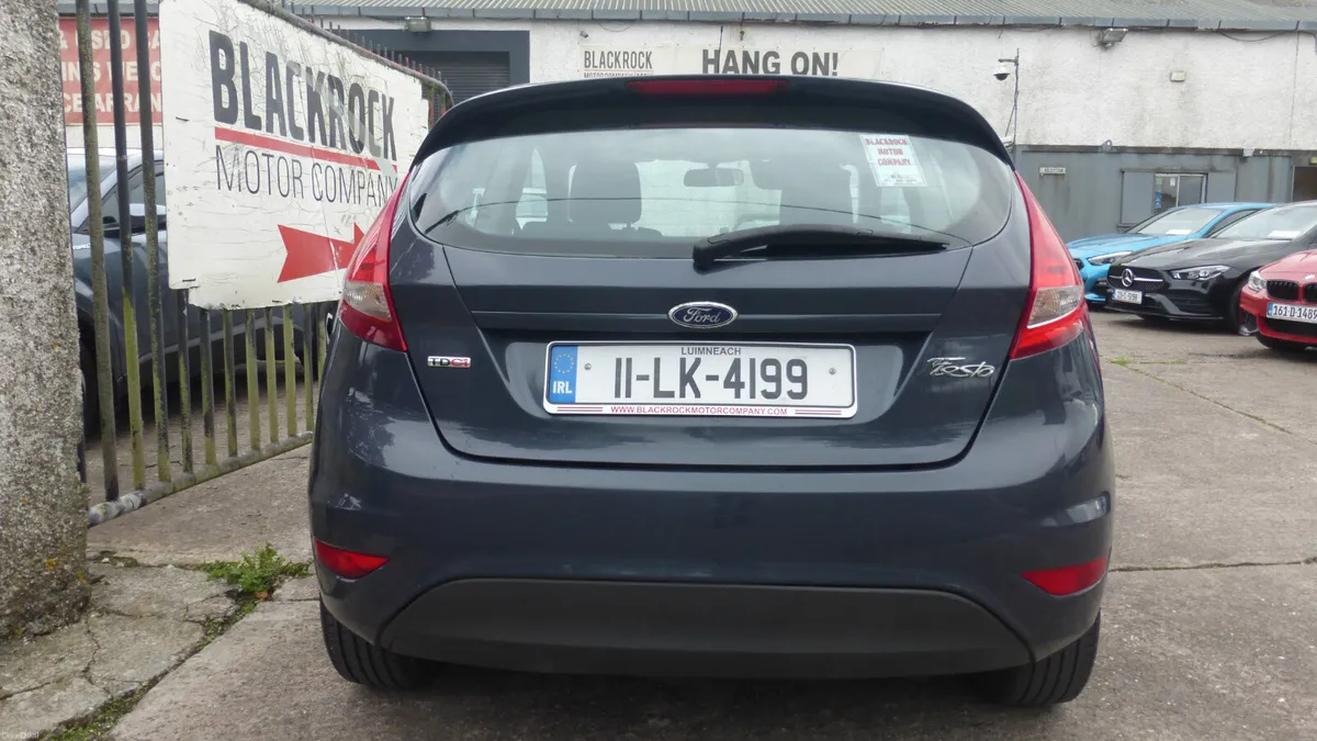 Ford Fiesta 2011 - Image 5