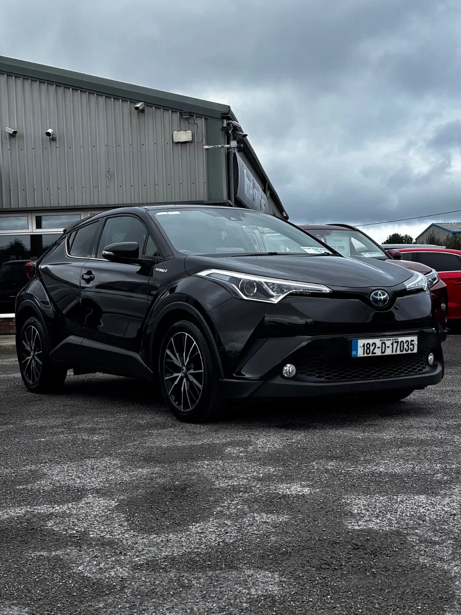 182 Toyota C-HR Sol - Image 6