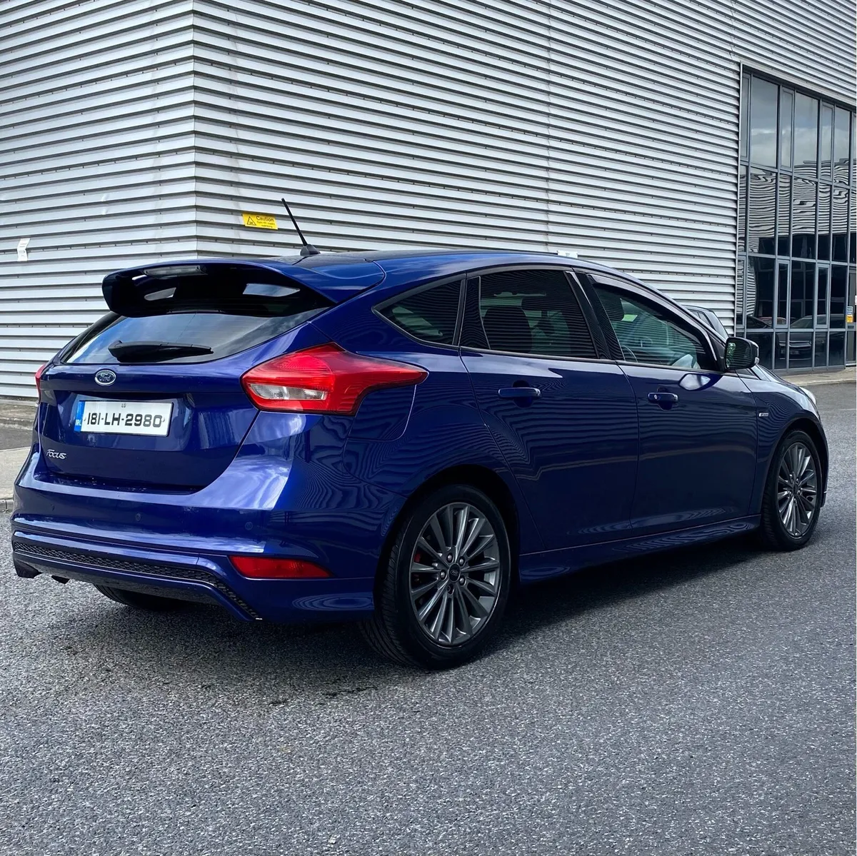 2018 Ford Focus ST-Line - Image 5