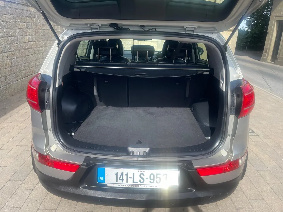 2014 Kia Sportage Sunroof NEW NCT - Image 6