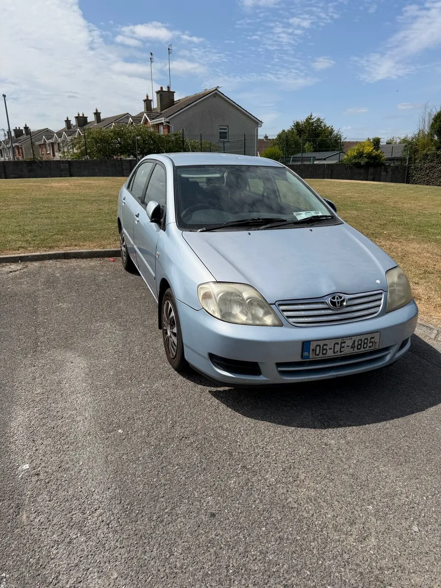 Toyota corolla - Image 1