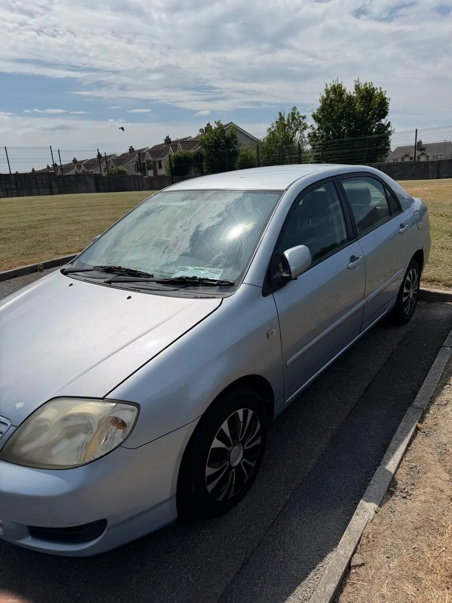 Toyota corolla - Image 3
