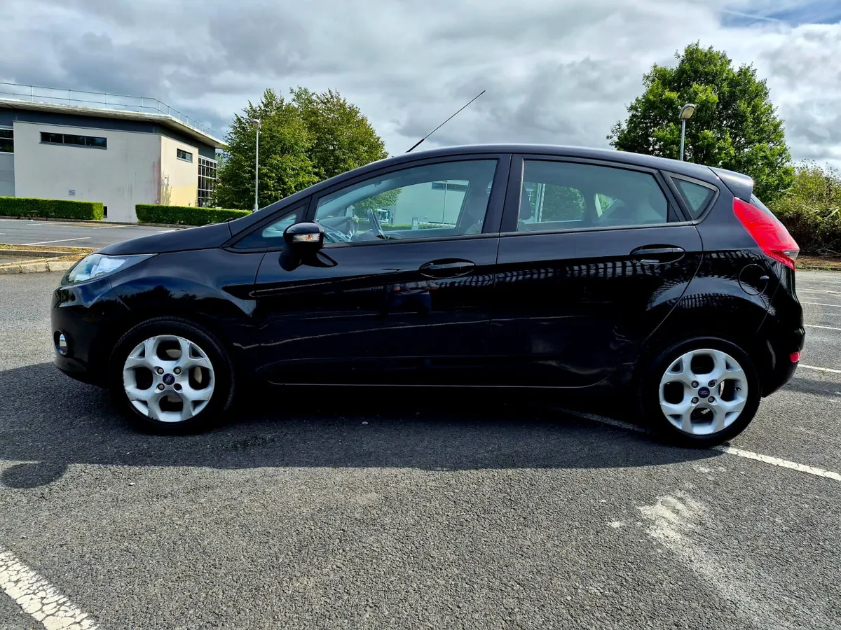 2012 FORD FIRSTA 1.25 ZETEC  LOW MILES - Image 3