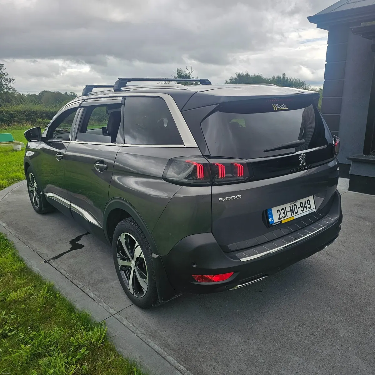 Peugeot 5008 GT 2023 - Image 4