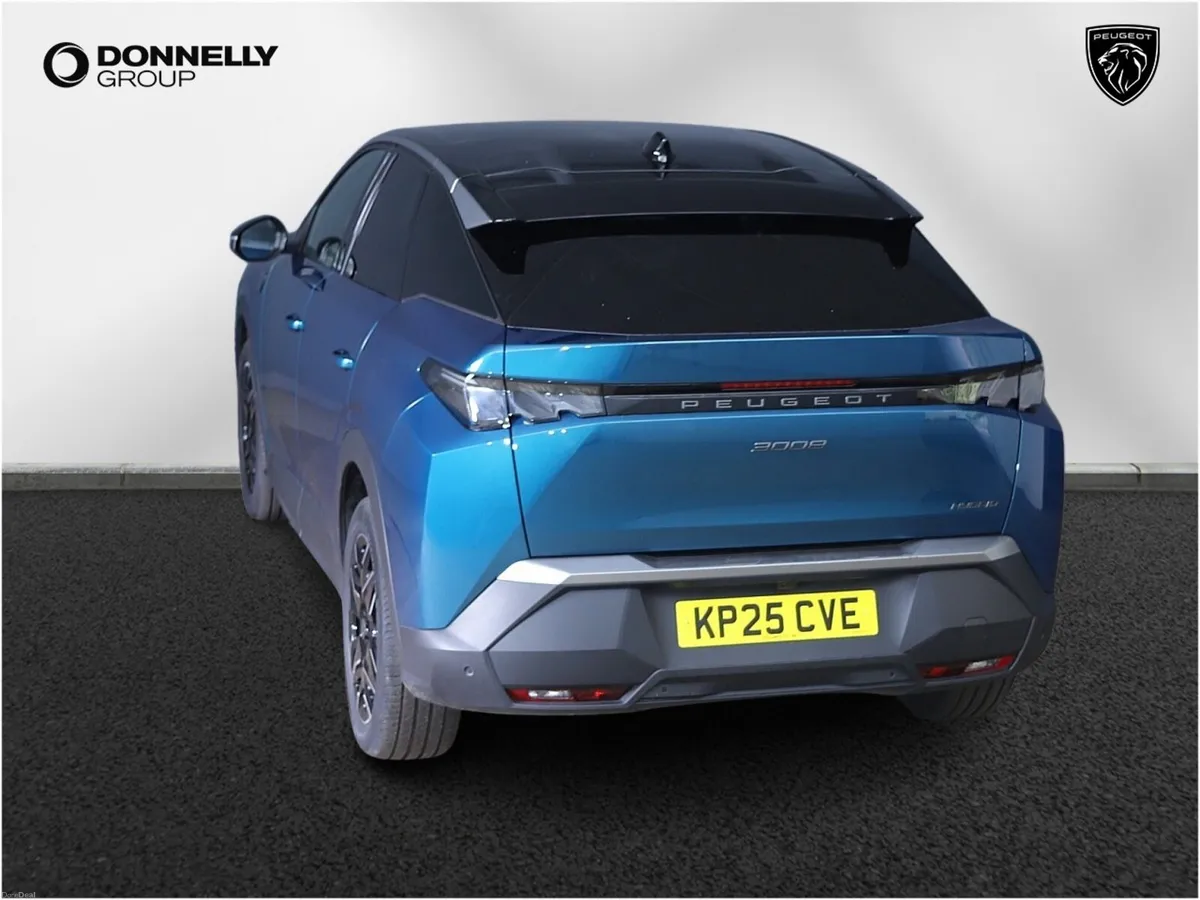 Peugeot 3008 1.2 Hybrid 136 GT 5dr e-DSC6 - Image 6