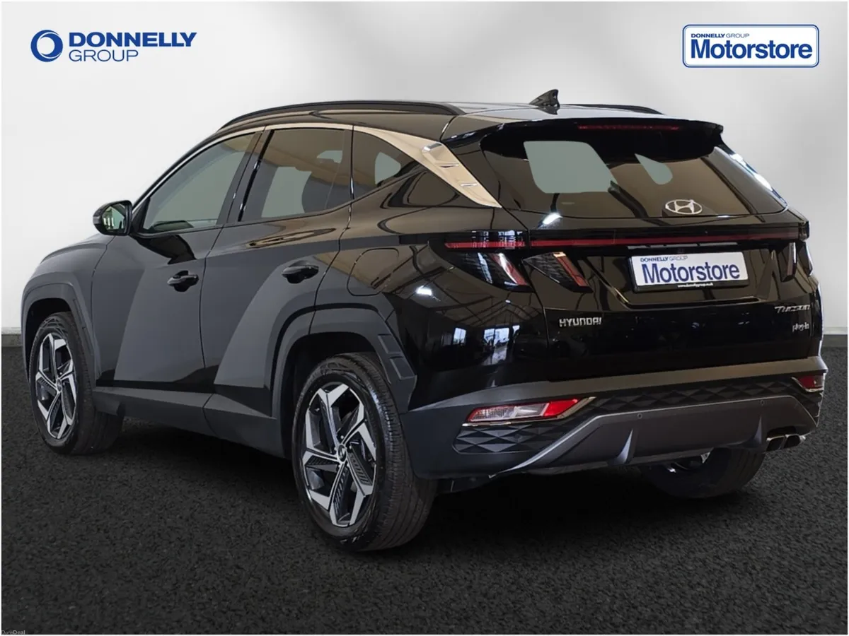 Hyundai Tucson 1.6 TGDi Plug-in Hybrid Premium 5dr - Image 2