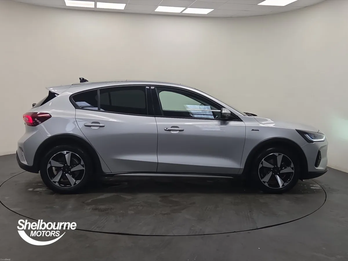 Ford Focus 1.0 EcoBoost Hybrid mHEV 155 Active 5dr - Image 3