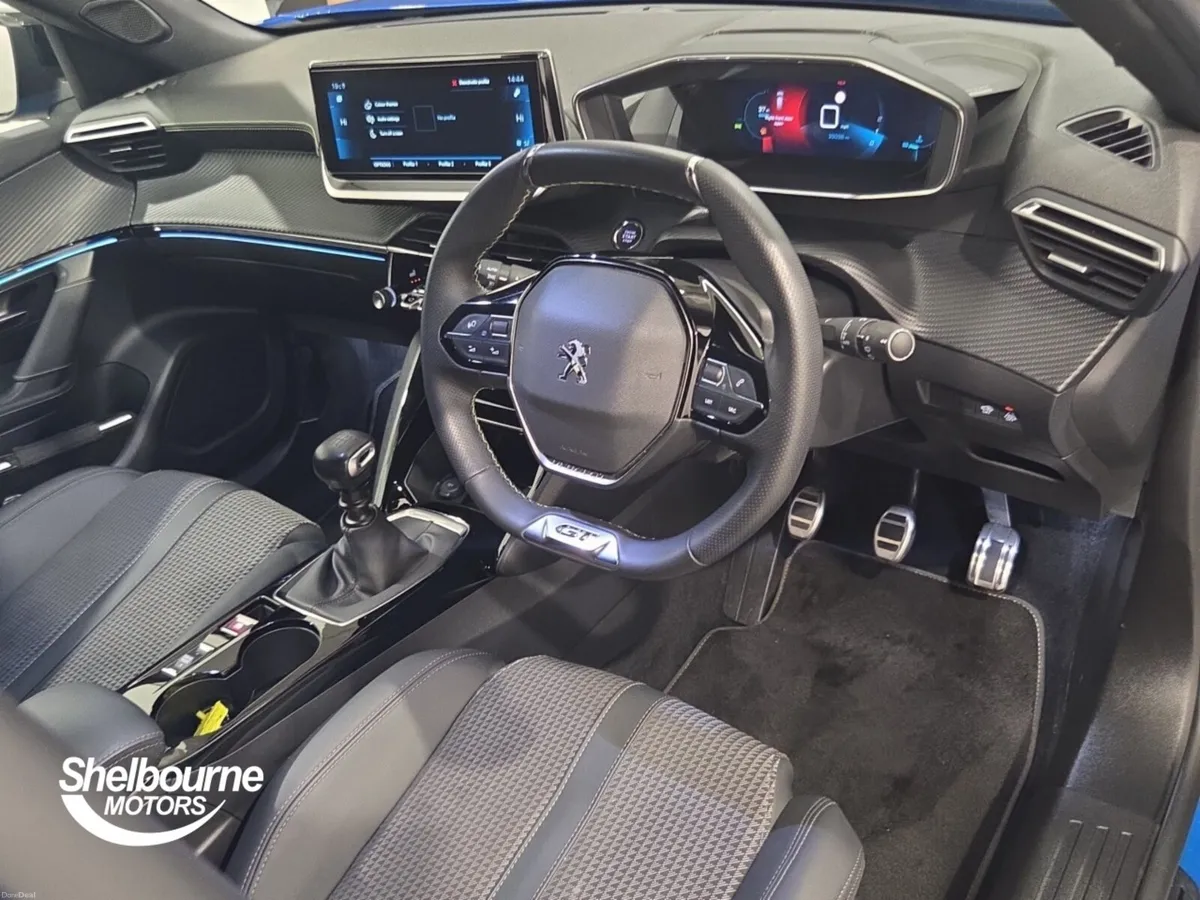 Peugeot 2008 PURETECH S/S GT - Image 4
