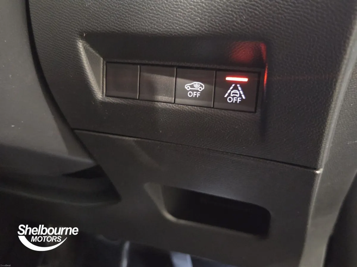 Peugeot 2008 PURETECH S/S GT - Image 5