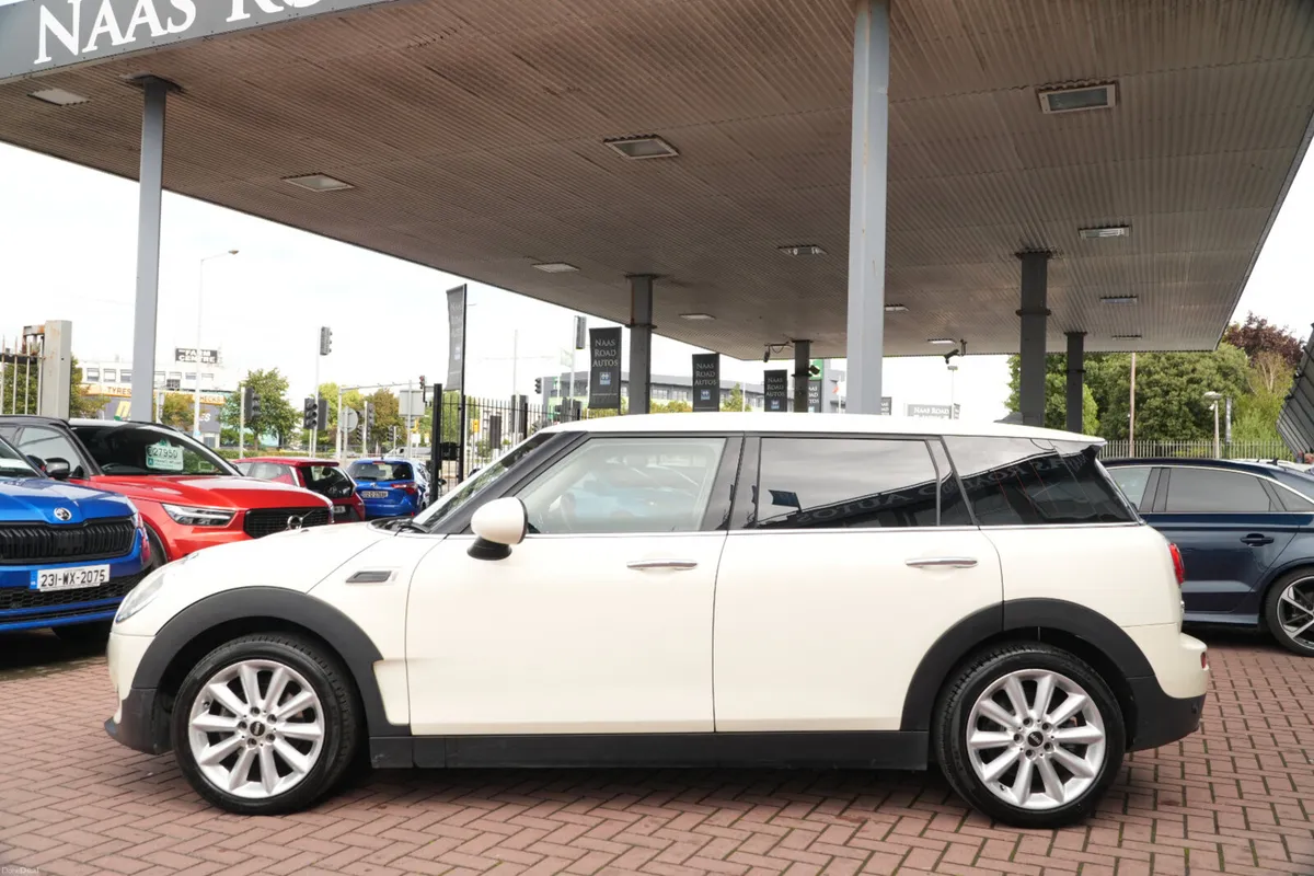 1.5 CLUBMAN COOPER 6DR ESTATE  AUTOMATIC // STUNNI - Image 6