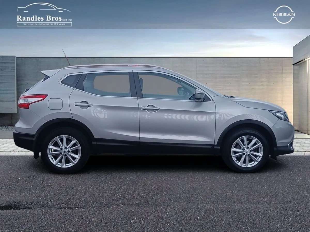 Nissan Qashqai 1.2 PET SV - Image 5