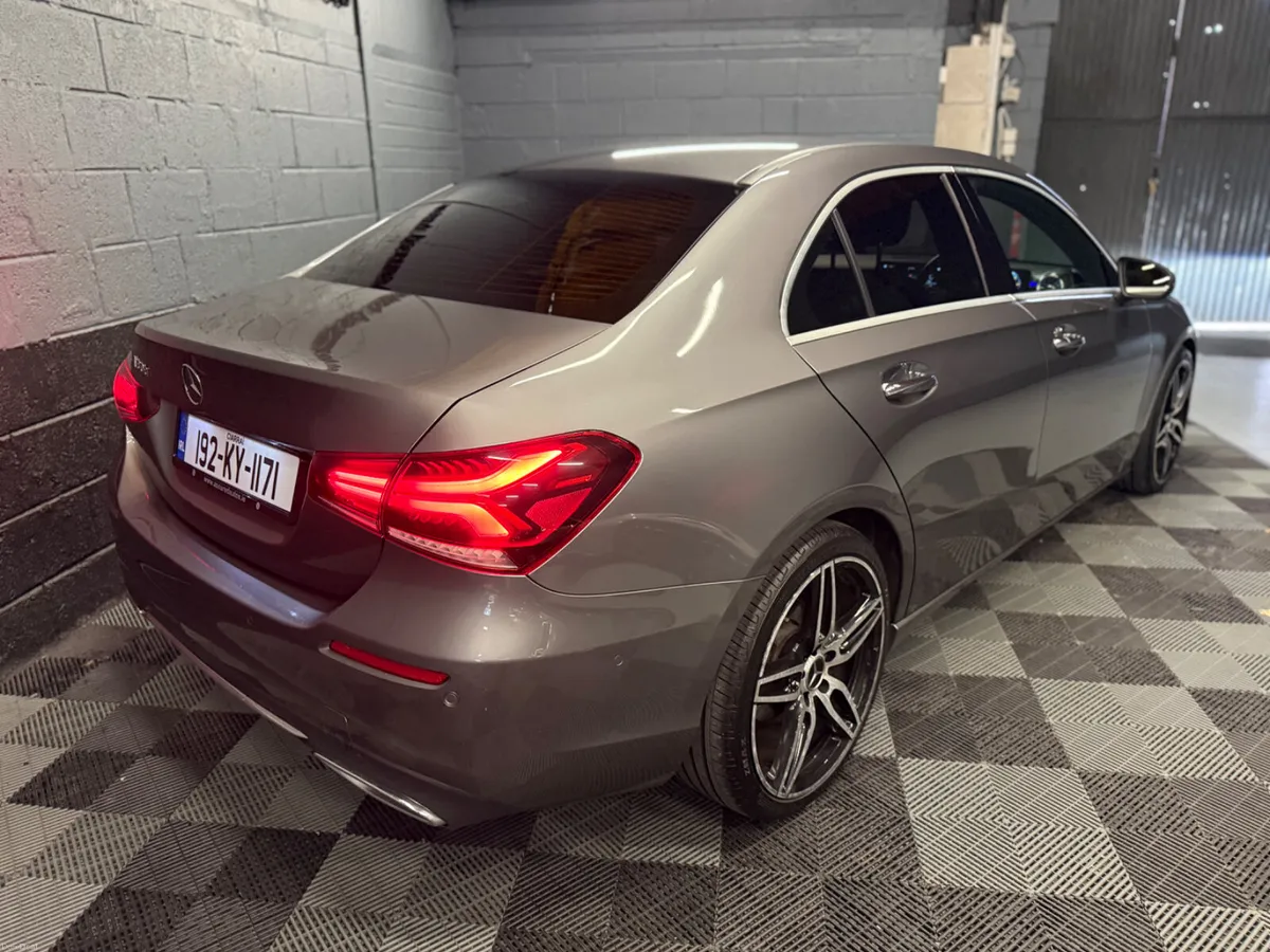 192 Mercedes-Benz  A180 CDi Sport Premium / Auto - Image 3