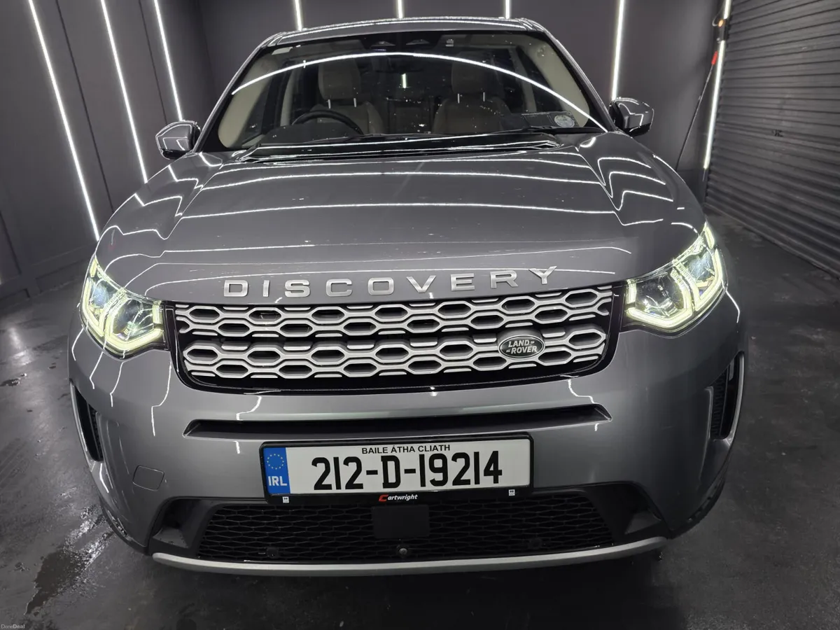 Land Rover Discovery Sport 2021 HSE - Image 2